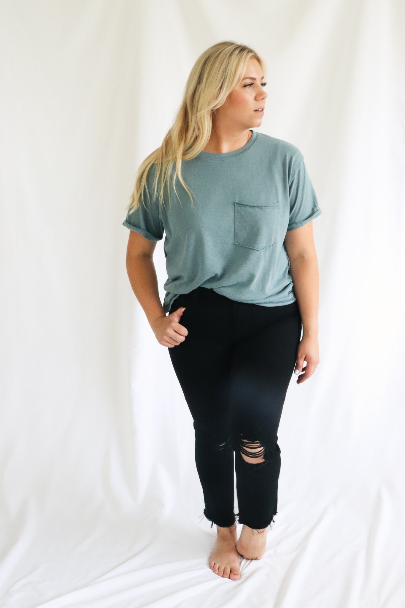 Claire Pocket Tee - Brooklynn Avenue