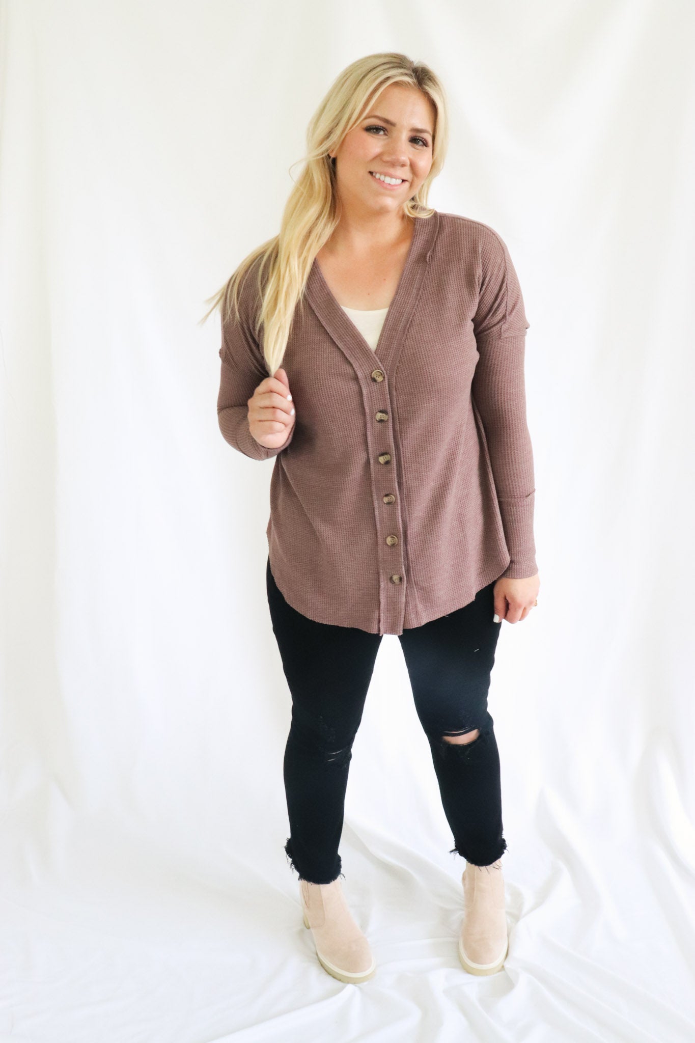 Amanda Cardigan in Mocha