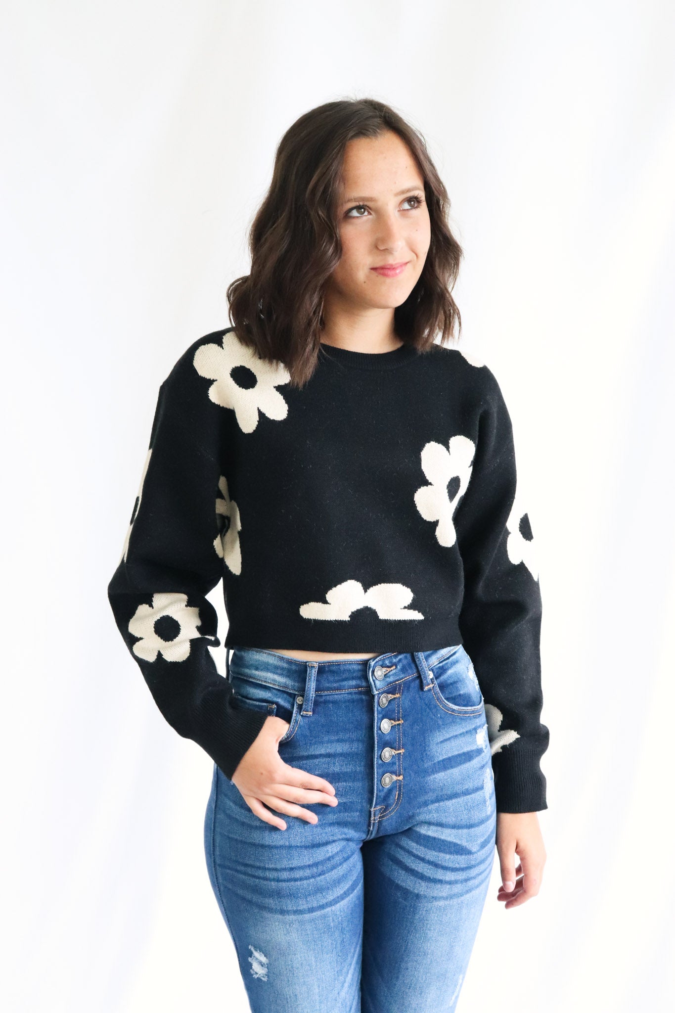 Dancing Queen Crop Sweater - Brooklynn Avenue